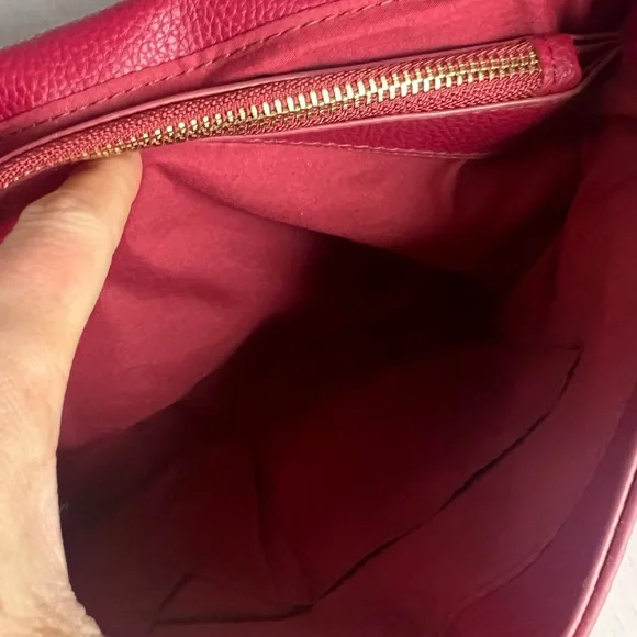 Bebe Red Studded Logo Chain Shoulder Bag Gold Hardware Flap Crossbody Purse - Picture 7 of 12